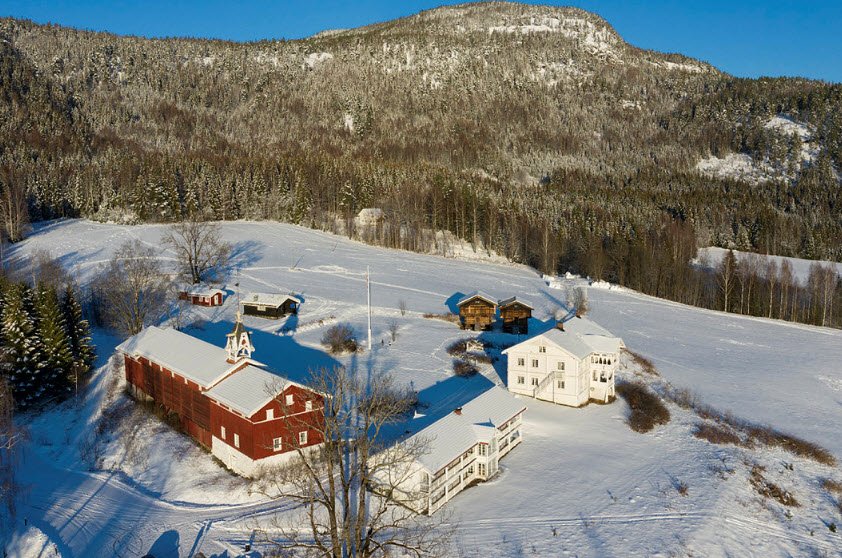 Ringnes Gård, Norway